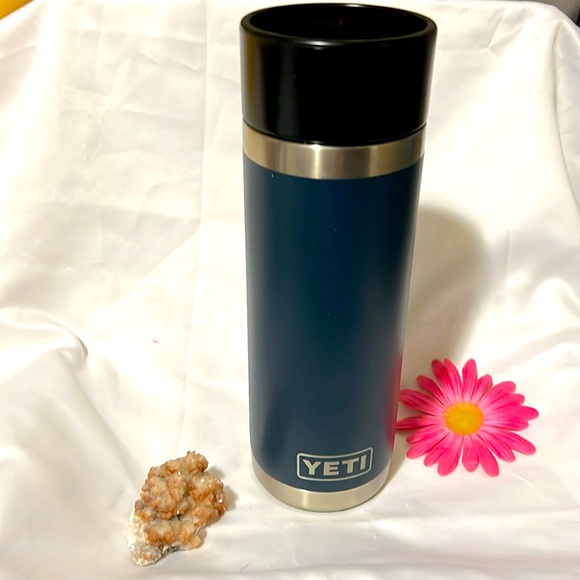 🆕 YETI tumblr 18oz /532ml - Picture 7 of 11